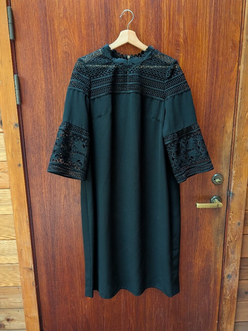 Ted Baker Black Lace Midi Dress Bell Sleeves Gold Zip 4